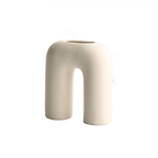 The Niomi – Off-White Ceramic Accents