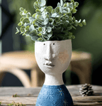The Niomi – Face Planter Sculpture