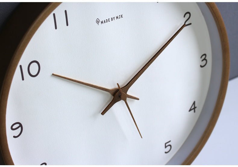 The Niomi – Elegant Silent Wall Clock