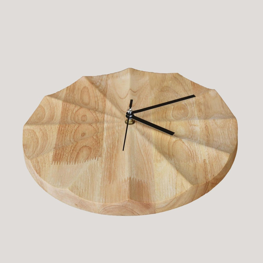 The Niomi – Minimalist Bamboo Wall Clock