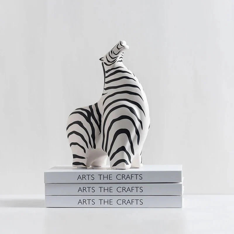 The Niomi – Ceramic Safari Sculpture