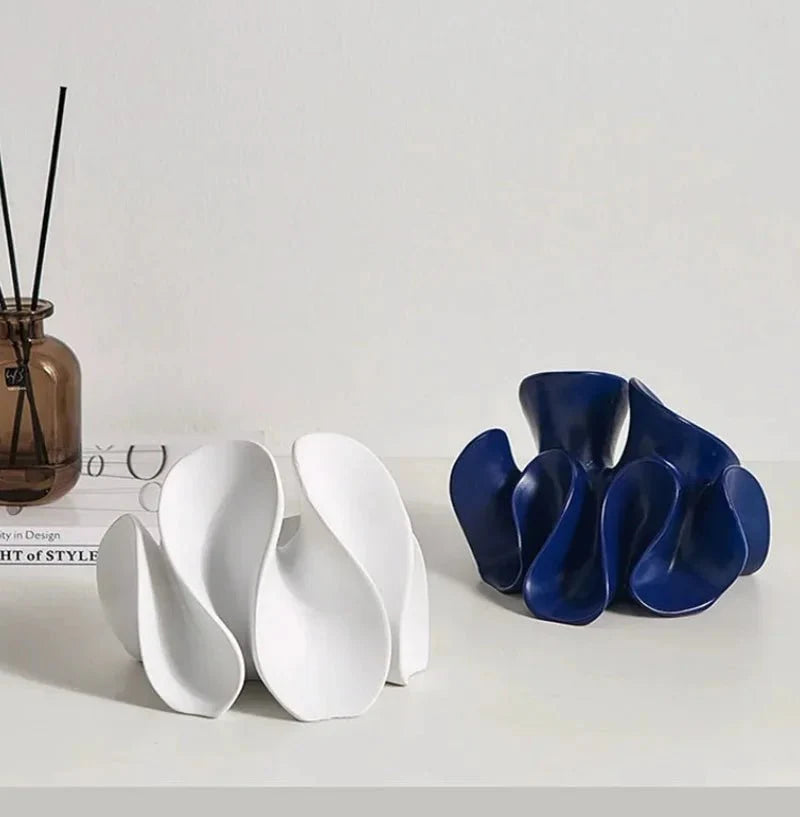 The Niomi – Wave Bloom Sculpture