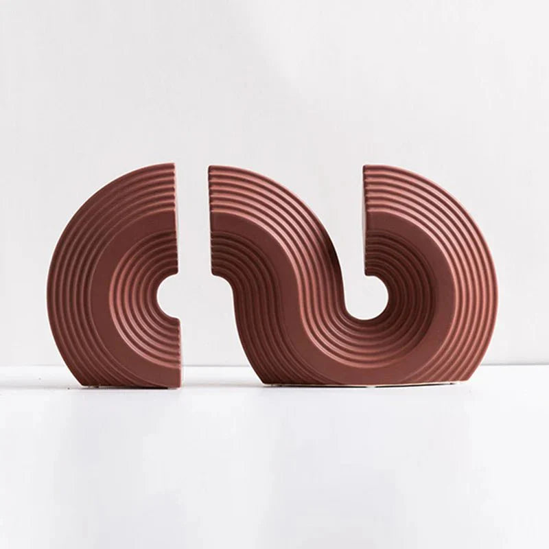 The Niomi – Modern Arch Bookends