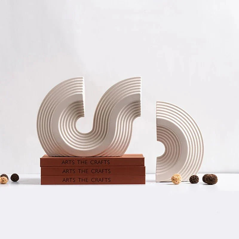 The Niomi – Modern Arch Bookends
