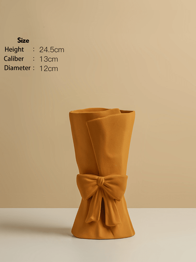 The Niomi – Art Deco Bow Tie Vase